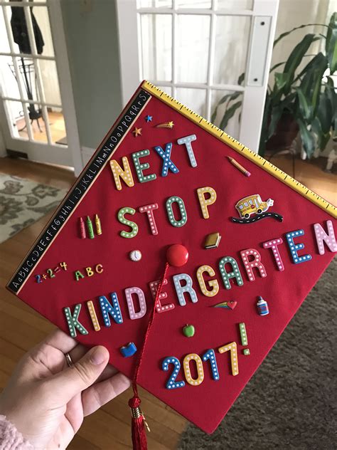 decoration cap ideas|5th grade graduation cap ideas.